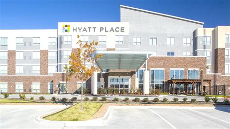 Book a hotel near Toyota Stadium, Dallas .